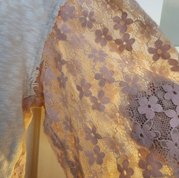 Pol Floral Lace Top Tee Cotton Size Large Pink & Cream Feminine Romantic - Picture 7 of 10